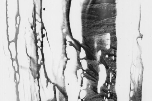 fotografía analógica conceptual y poética intervenida en cuarto oscuro